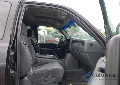 2000 Chevrolet Silverado 2500 Ls z USA, uszkodzony, nr VIN 1GCGK29U0YZ222099